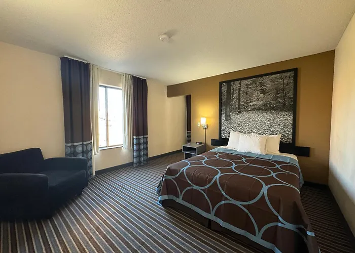 Super 8 By Wyndham Columbia Clark Lane