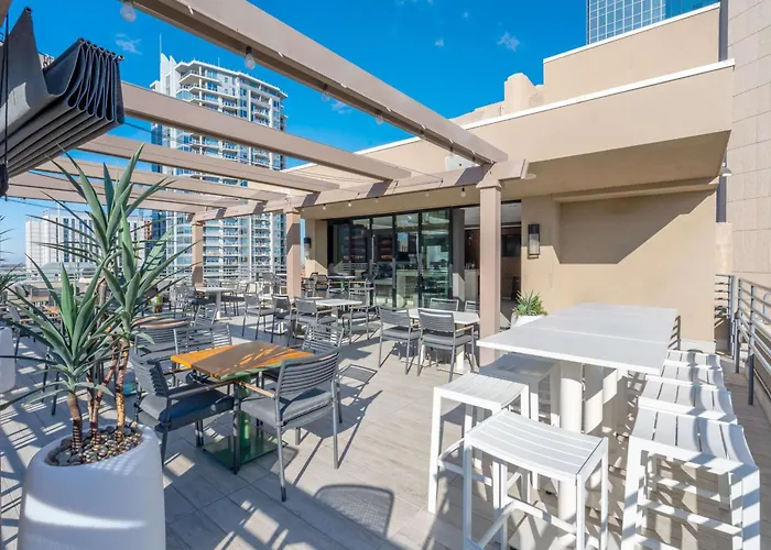 Hilton Garden Inn Downtown