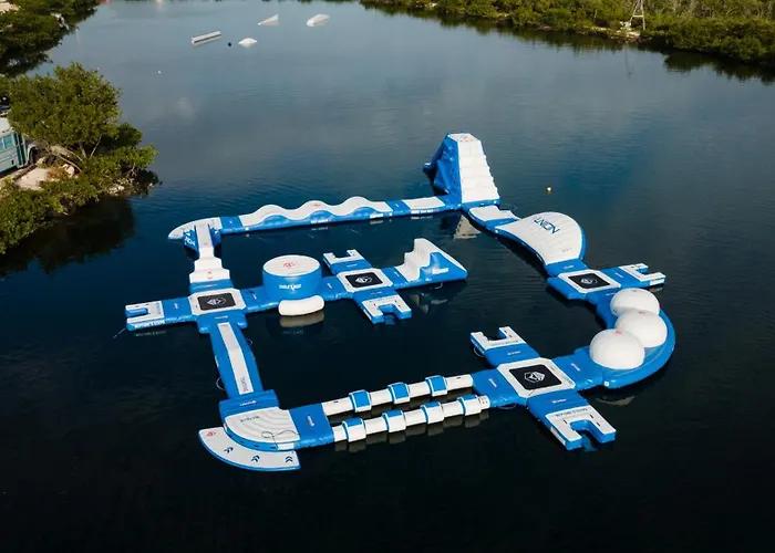 Grassy Flats Resort & Beach Club Marathon