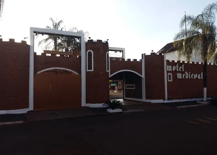 Medieval Motel e Hospedagem