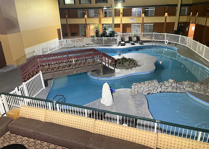 Clarion Inn And Suites Convention Center Kearney