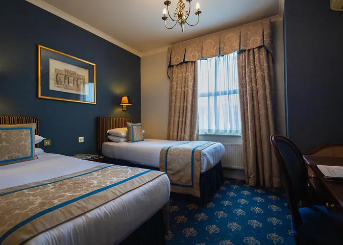 London Lodge Hotel