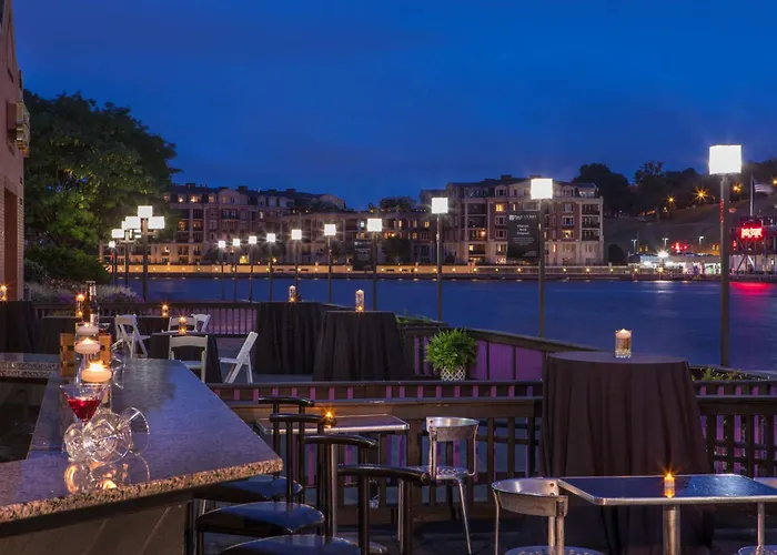 Pier 5 Hotel Baltimore