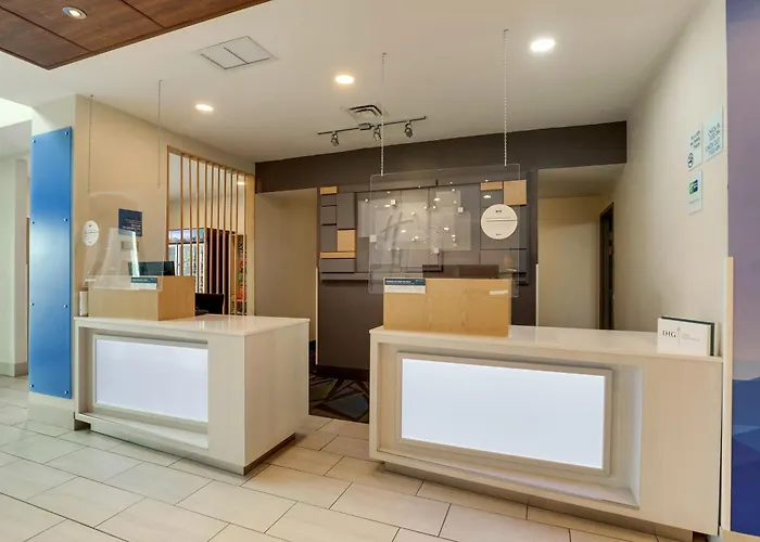 Holiday Inn Express Hotel & Suites Bryan-Montpelier By Ihg