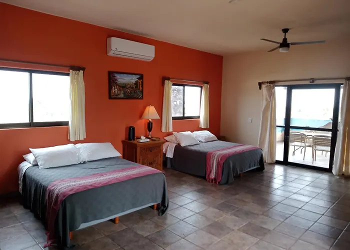 Hacienda de Palmas Hotel