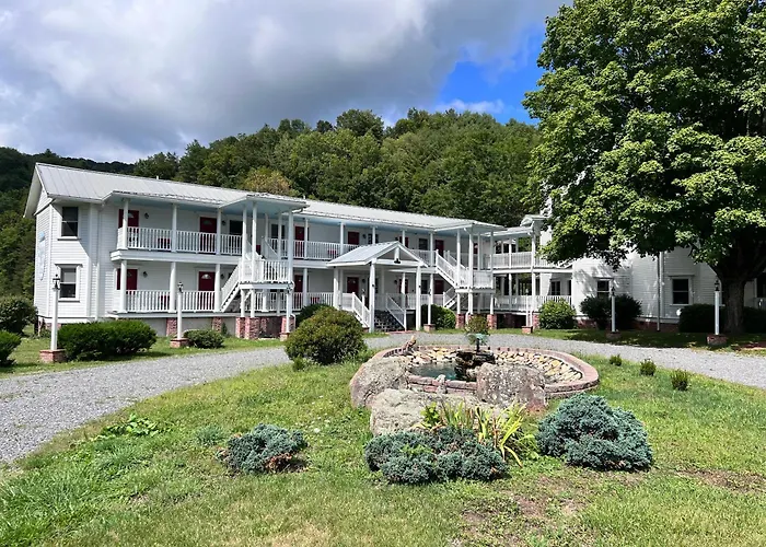 Mountain Quest Inn