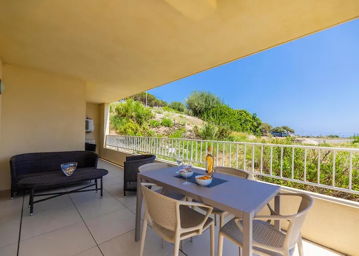 Residence A Marina Lumio 