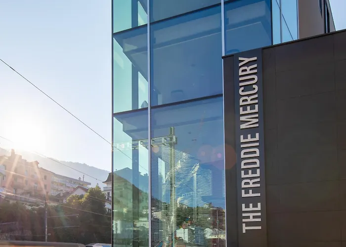 "The Freddie Mercury" Hotel