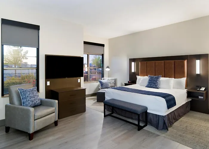 Clubhouse Hotel Sioux Falls