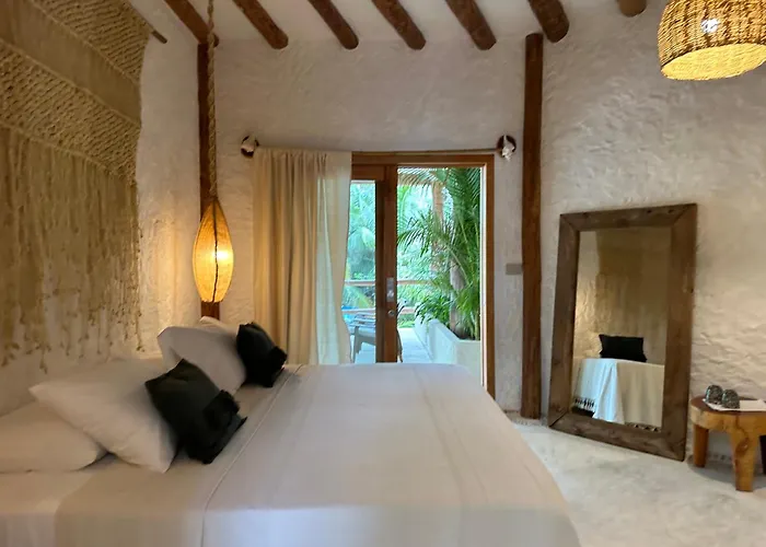 Mawimbi Boutique Hotel