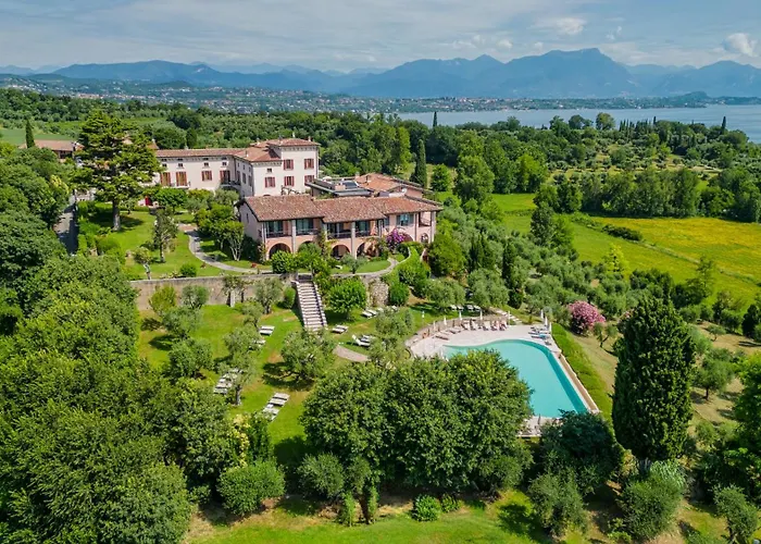 Castello Belvedere Apartments