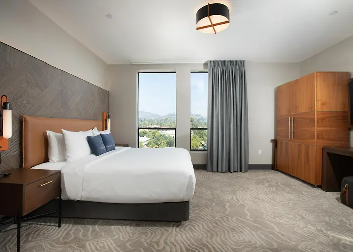 The Glenmark, Glendale, A Tribute Portfolio Hotel