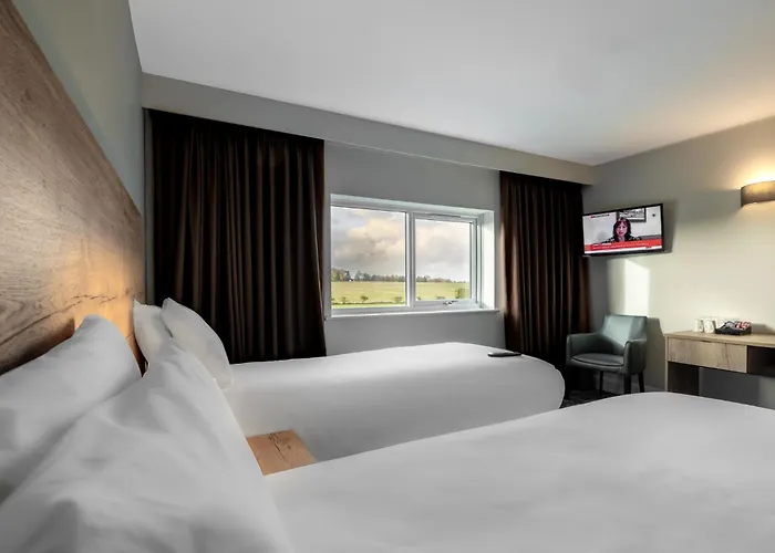 The Stones Hotel Salisbury