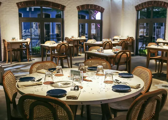 Jm Boutique Hotel