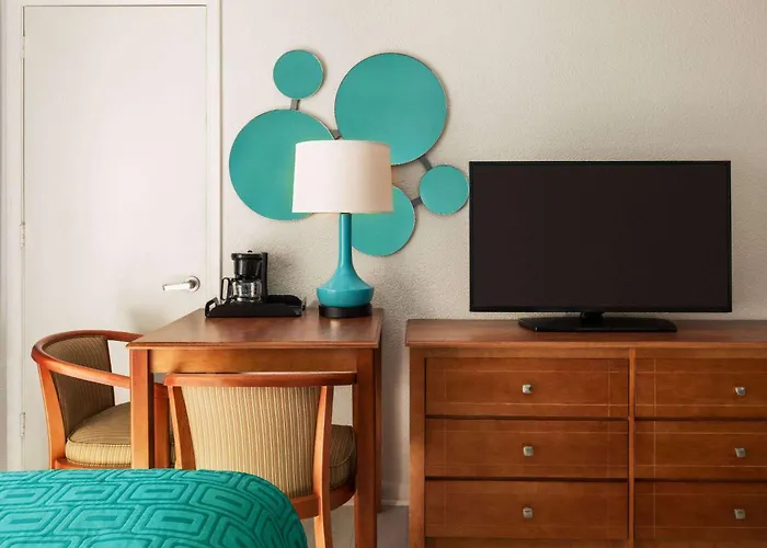 Howard Johnson By Wyndham Ocean City Oceanfront