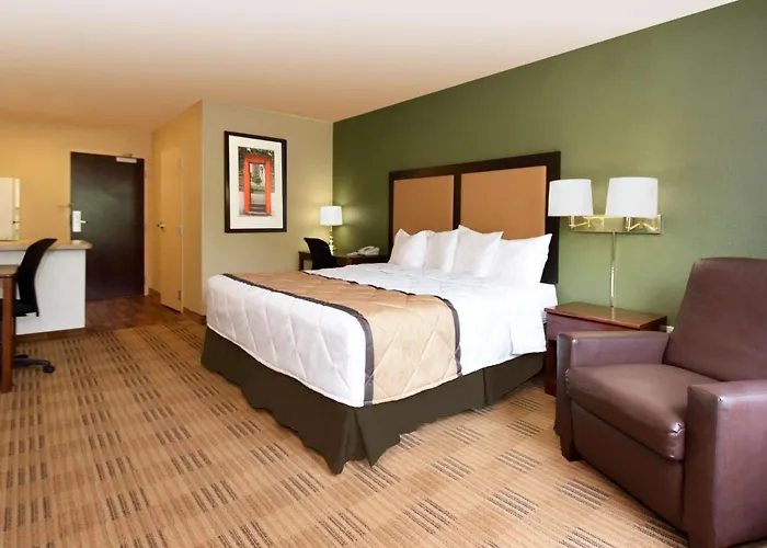 Extended Stay America Select Suites - Hartford - Manchester