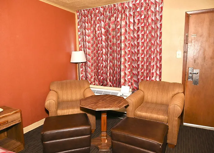 Fortune Inn & Suites
