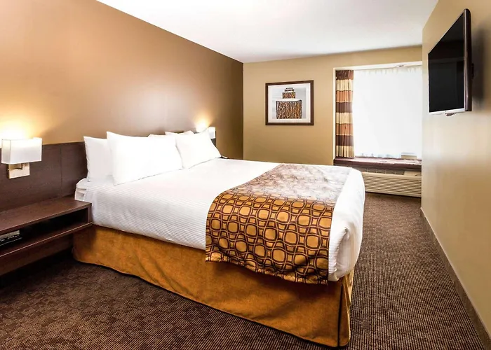 Microtel Inn & Suites By Wyndham Whitecourt