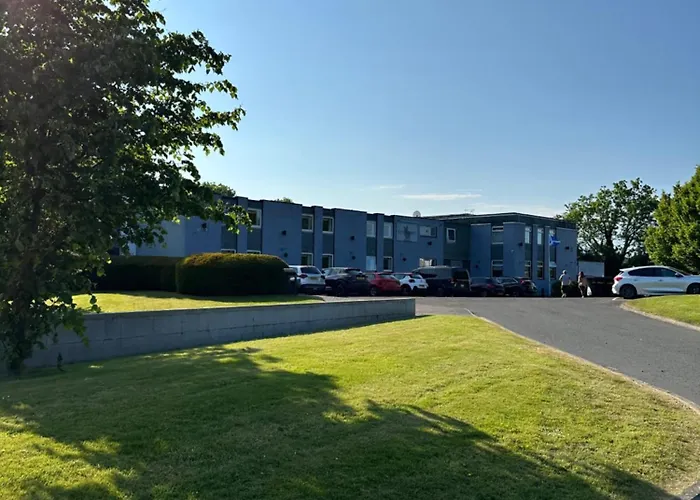 King Robert Hotel