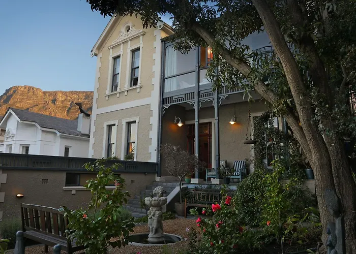 Welgelegen House By Return Africa