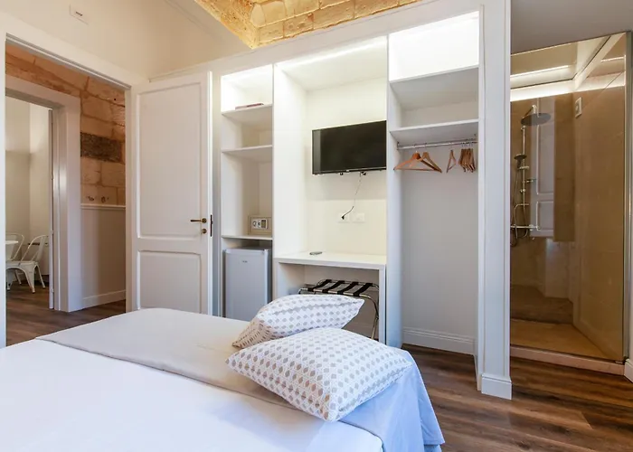 Vittoria Luxury House