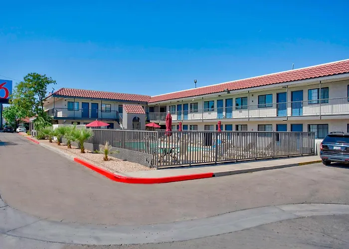 Motel 6-, Az - Route 66 East