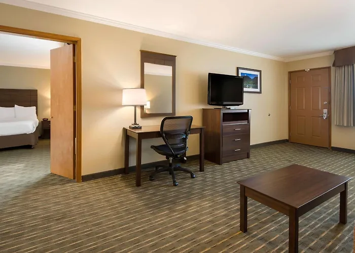 Coos Bay Dog Friendly Hotels