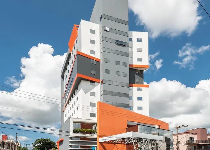 Slaviero - Pet Friendly - Próximo a EFAPI