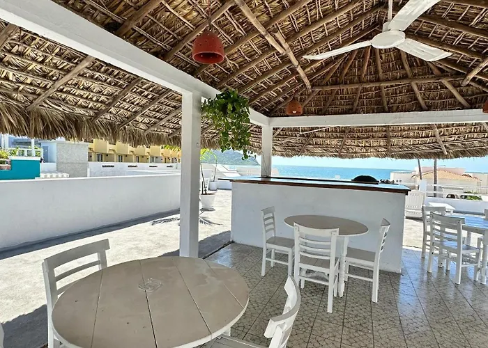 Creta Hotel & Suites