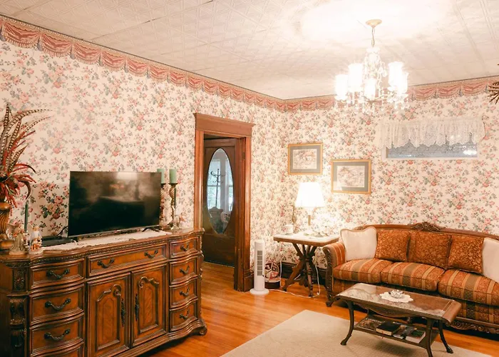 The Wolf Manor