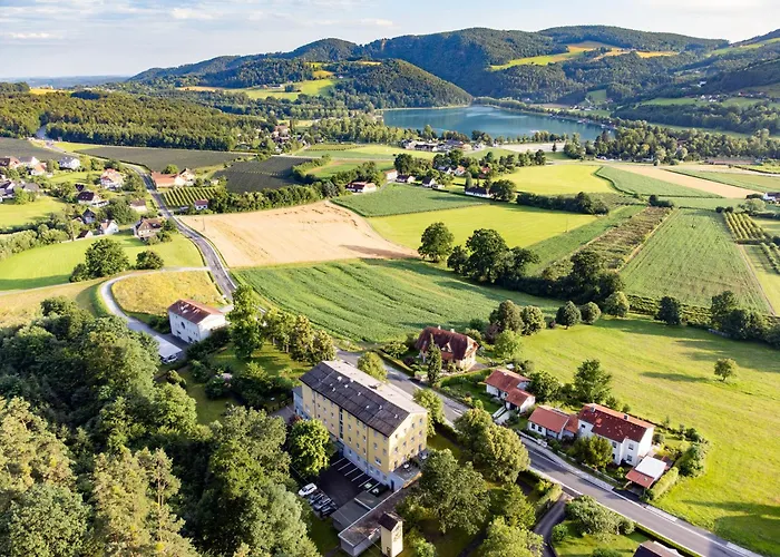 JUFA Hotel Garni Stubenberg am See