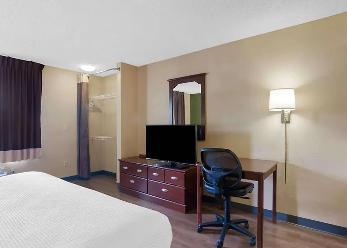 Extended Stay America Suites - Cleveland - Airport - North Olmsted