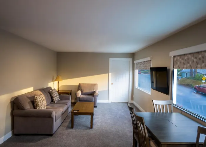 Scott'S Inn & Suites
