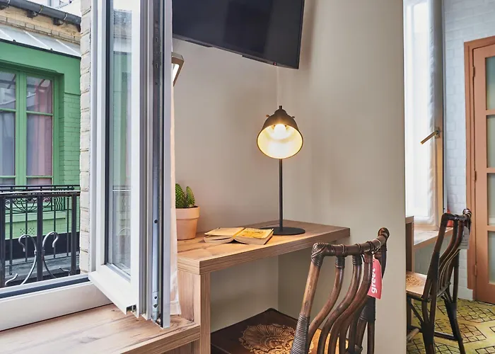 Greet Boulogne Billancourt Paris