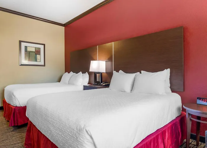 Best Western Plus Classic Inn And Suites Center