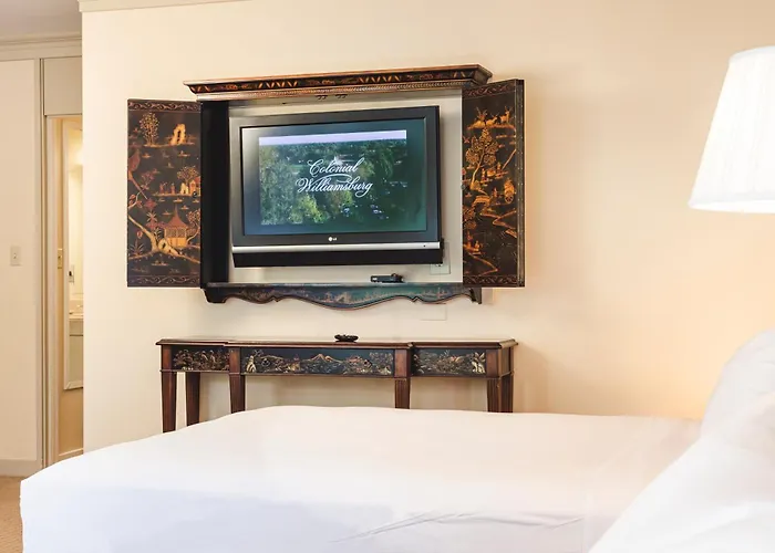 Griffin Hotel, An Official Colonial Williamsburg Hotel