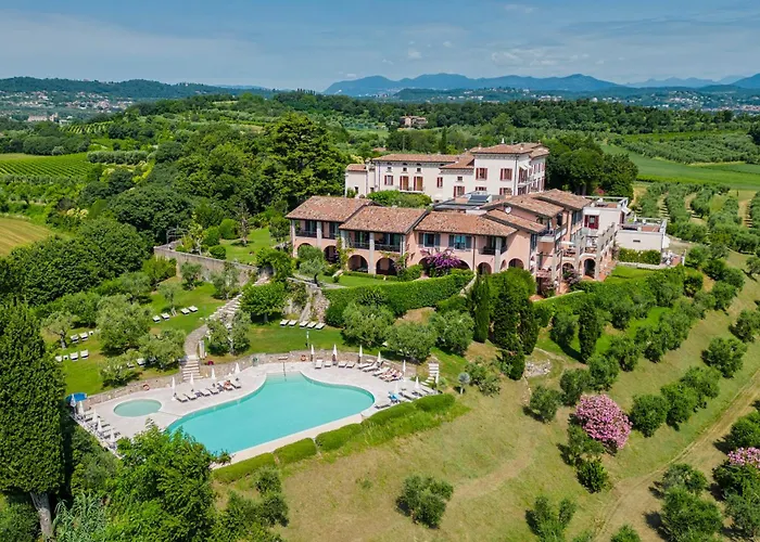 Castello Belvedere Apartments