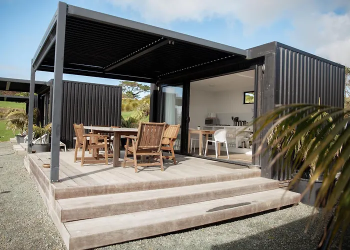 Aotearoa Surf Eco Pods Hotel Te Arai