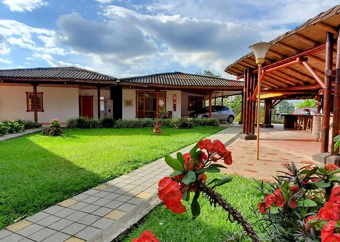 Hotel El Gran Chaparral Calarcá