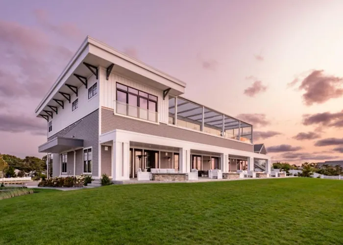 Pelham House Resort
