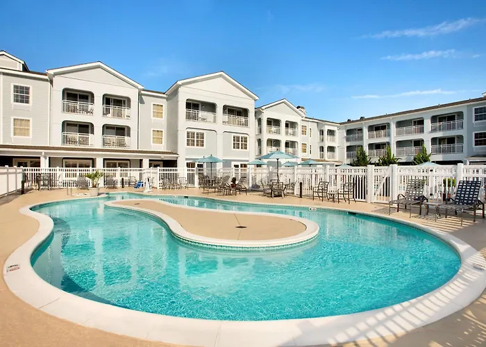 Hampton Inn & Suites Outer Banks/
