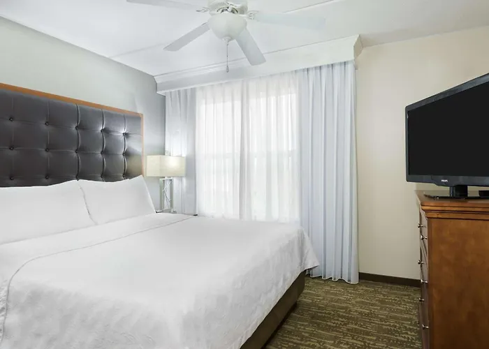 Homewood Suites By Hilton Holyoke-Springfield/North