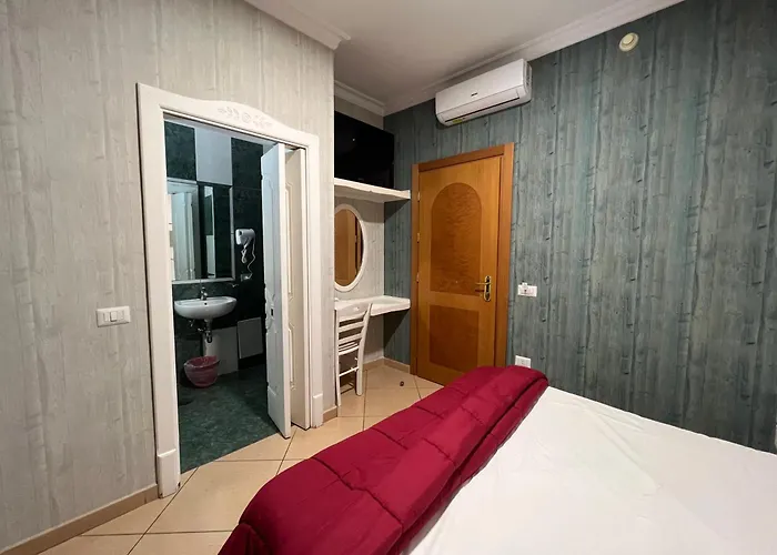Hotel Tiffany Varcaturo