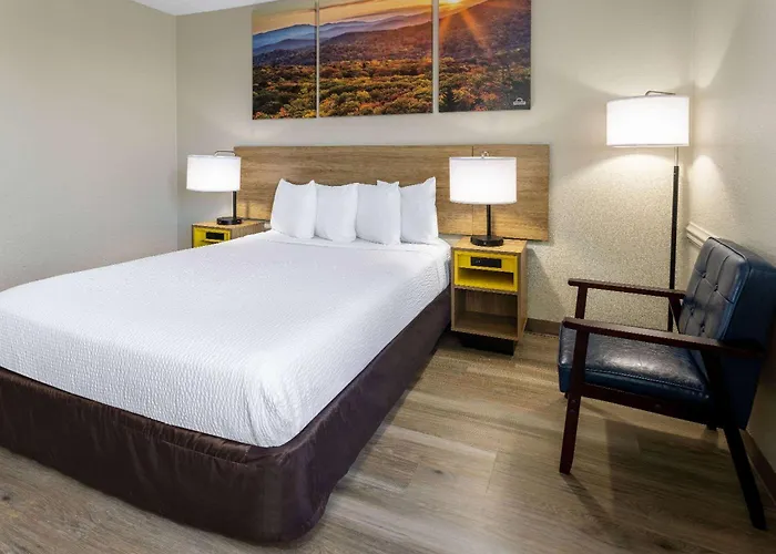 Days Inn By Wyndham Winchester
