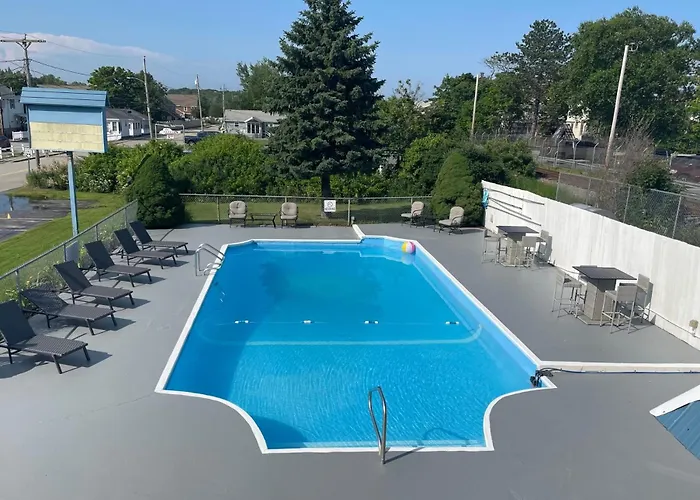 Seabreeze Motel