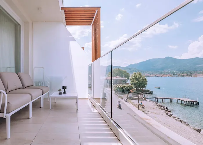 Ah Porticcioli Boutique Apartments San Felice del Benaco