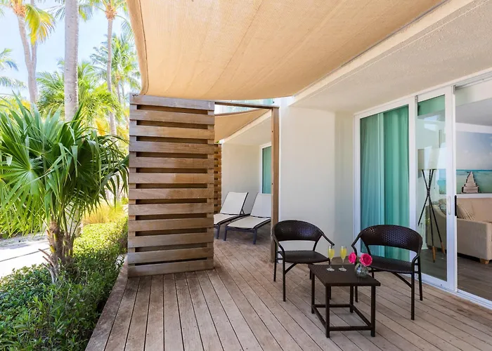 Amara Cay Resort
