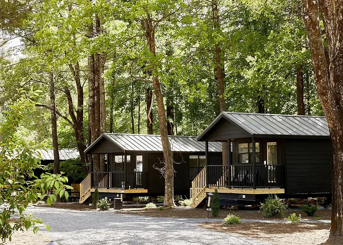 Autocamp Catskills Saugerties