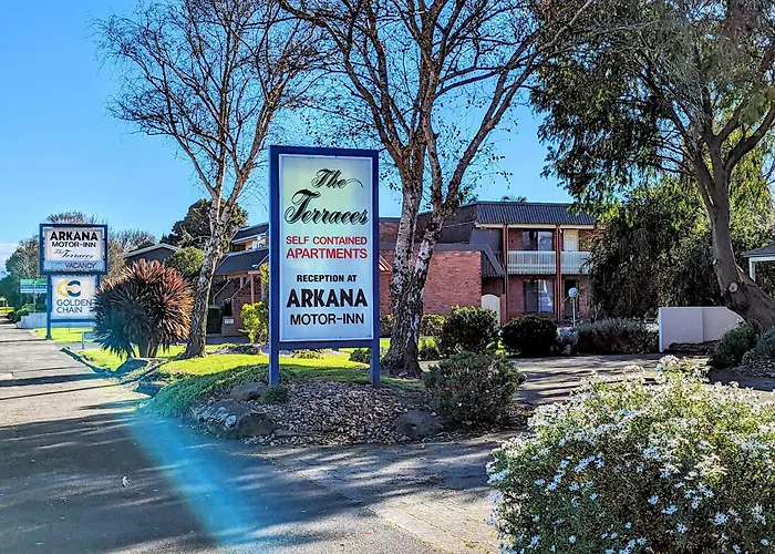 Arkana Motor Inn & Terrace Apartments