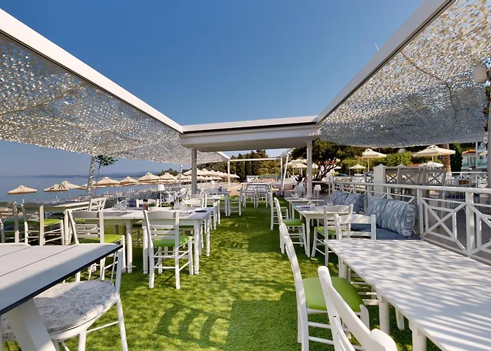 Acrotel Lilyann Boutique Hotel Elia Nikitis